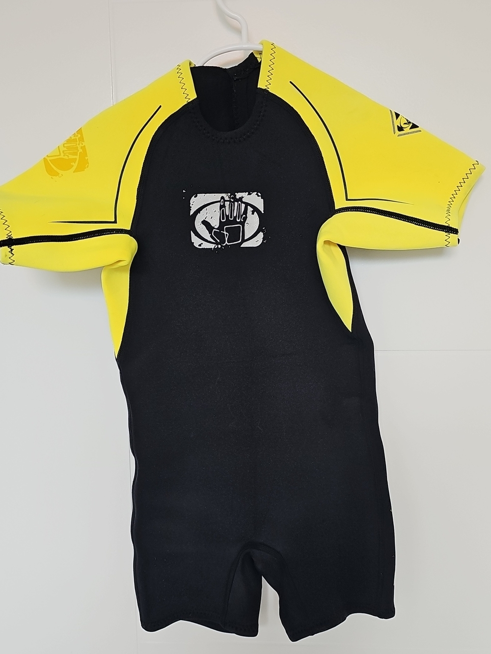 Body Glove Kids Short Neoprene Wetsuit - Black & Yellow Sz Childs C2